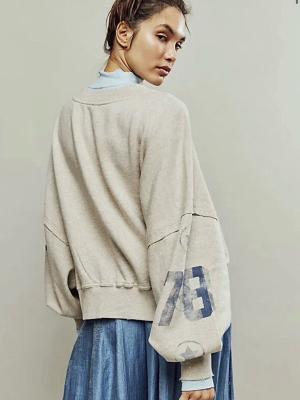 Free People Gaia Sweatshirt Oversized Rib Trim Drop Sleeve Graphic Numbers Grey - Picture 3 of 5